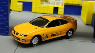 JL855 乔尼闪电 2006年庞蒂克GTO