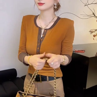 韩系长袖上衣女撞色排扣设计感T恤早秋修身日常显瘦内搭打底衫女