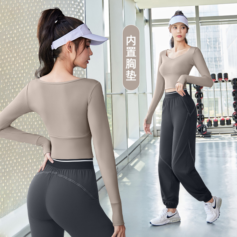 瑜伽服套装女秋2025新款专业晨跑步运动专业训练健身长袖大码上衣
