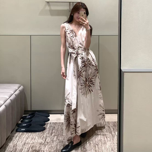 轻奢印花无袖连衣裙女V领束腰长裙气质穿搭