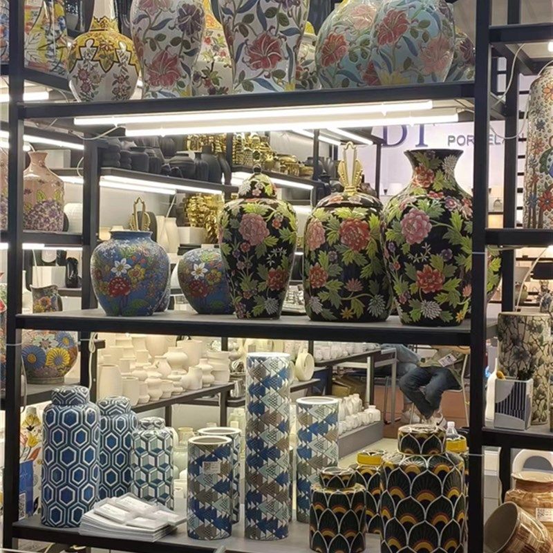 中欧式家居装饰粉彩陶瓷储物x罐民宿客厅电视柜摆件玄关博古架摆