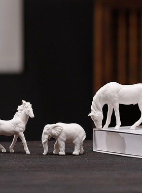白瓷动物桌面小摆件装饰创意马大象狮子老虎三角龙盆X栽造景微景