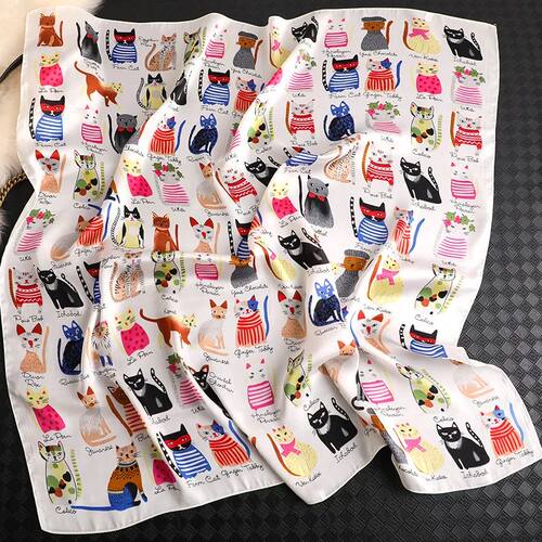 Luxury Brand 2022 New Fashion Summer Silk Square Scarf Women