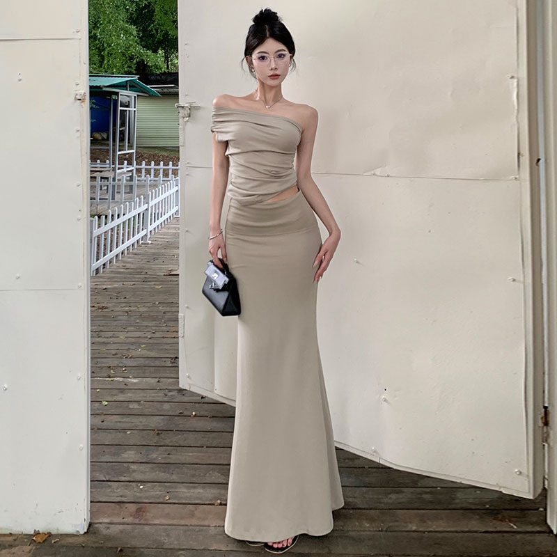 夏季气质减龄时尚套装斜肩修身上衣+显瘦高腰鱼尾半身长裙两件套