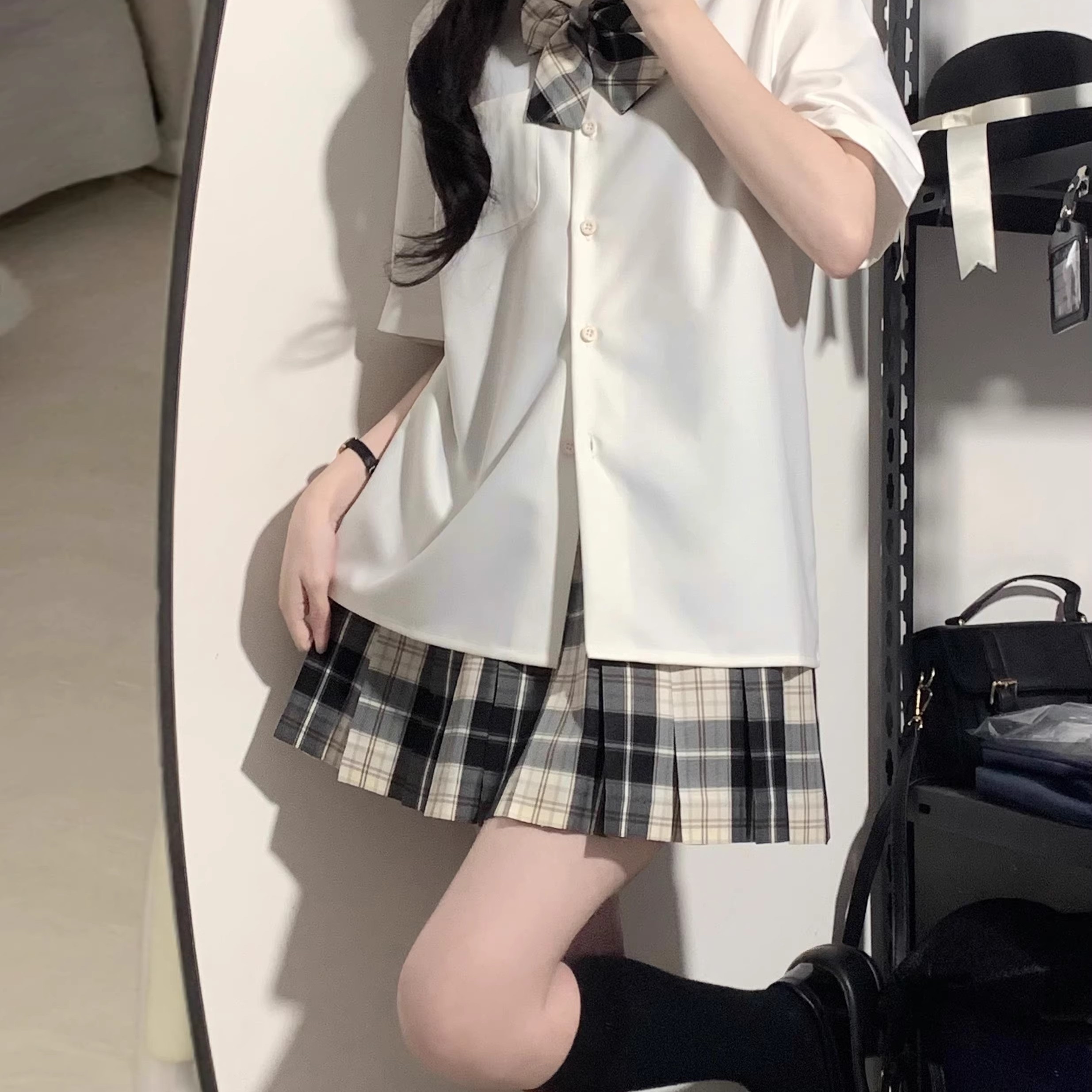 白色日系纯色短袖基础款jk衬衫女百搭学院风打底宽松衬衣女春夏