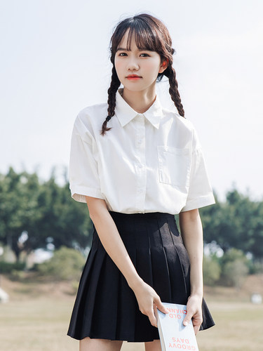 学院风JK衬衫女短袖春夏上衣内搭宽松休闲白色2026设计感小众衬衣