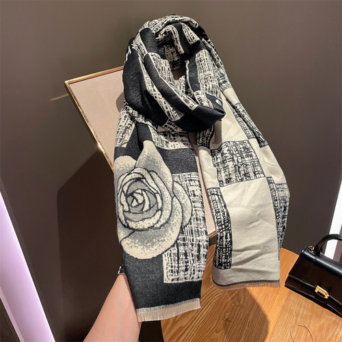 秋冬流苏高级感女双面围巾披肩