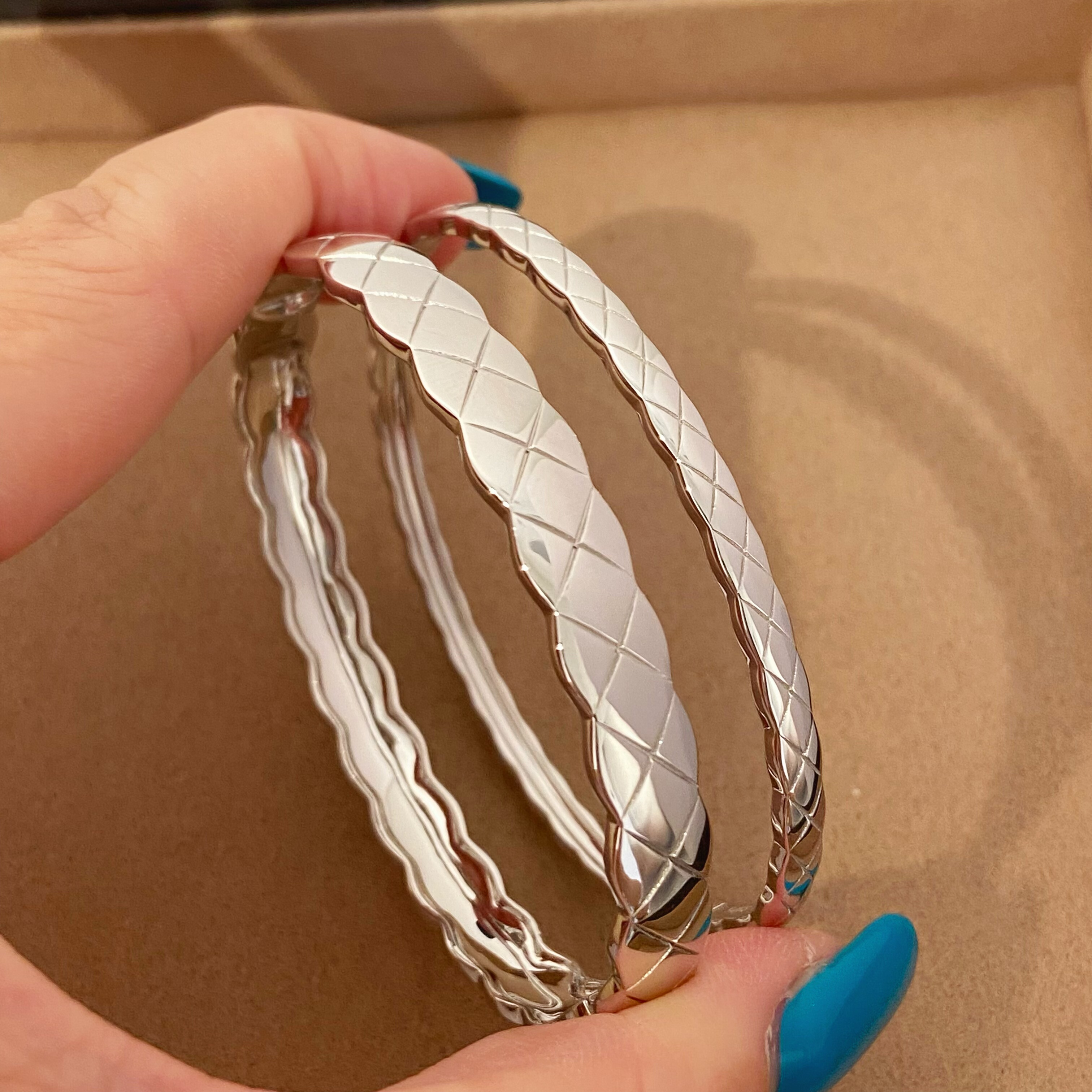 小香风光面coco菱格纹手镯通体925纯银宽版窄版手环女简约时尚