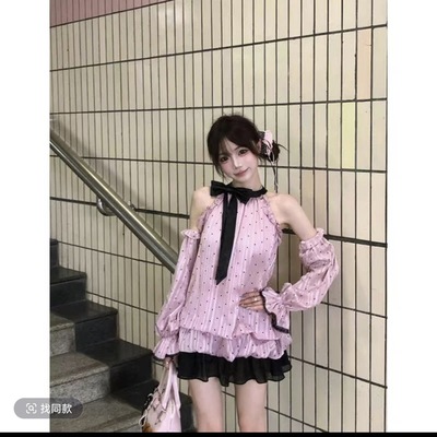 【现货】粉色日系古早千金挂脖连衣裙辣妹长袖蕾丝复古连衣裙女秋