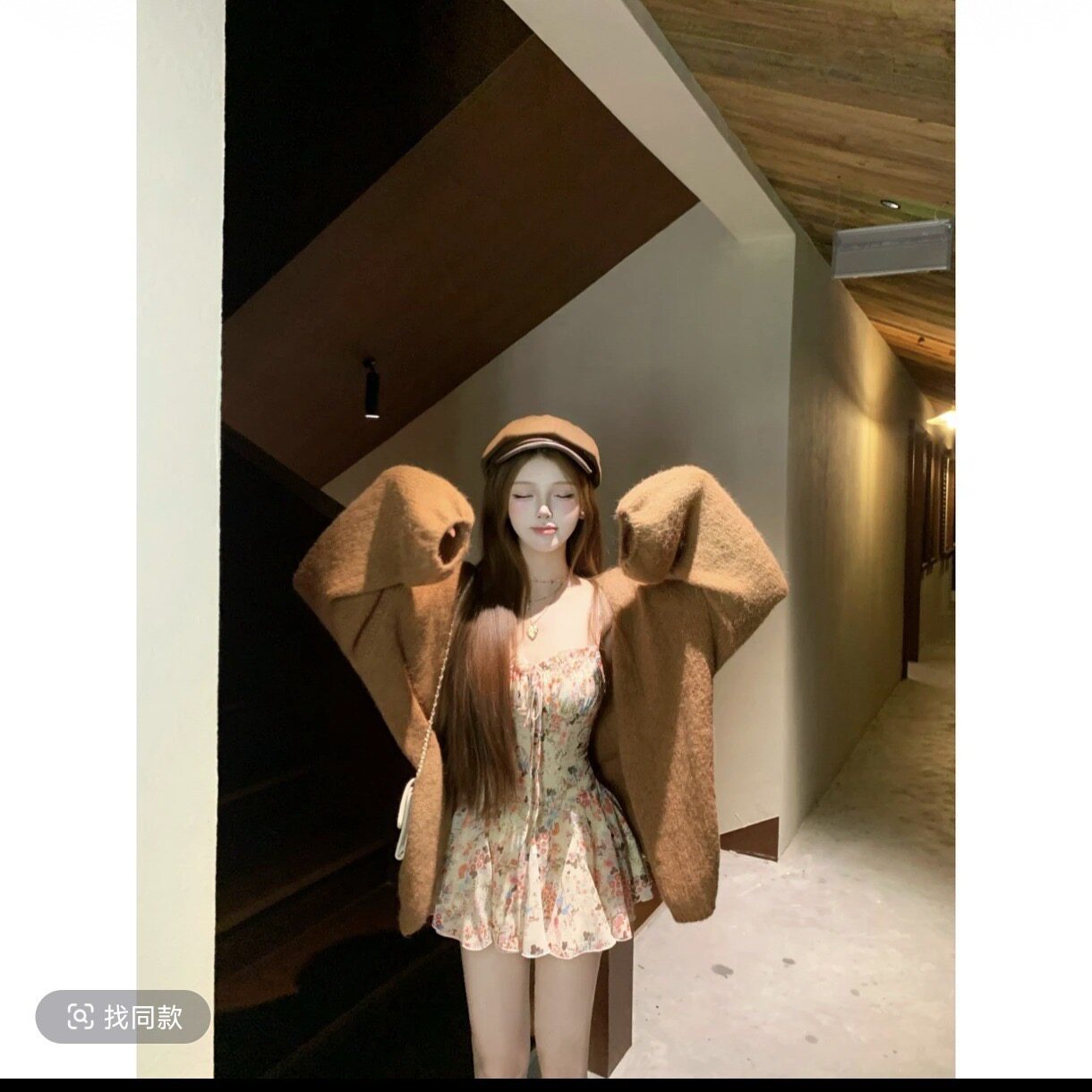 【现货】瑞茜·威瑟斯 焦糖碎野 早秋设计纯欲风吊带连衣裙开衫图片