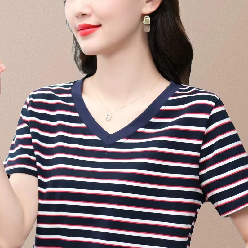 胖mm加肥加大码女装宽松短袖t恤女士体桖衫2025新款夏装V领上衣服