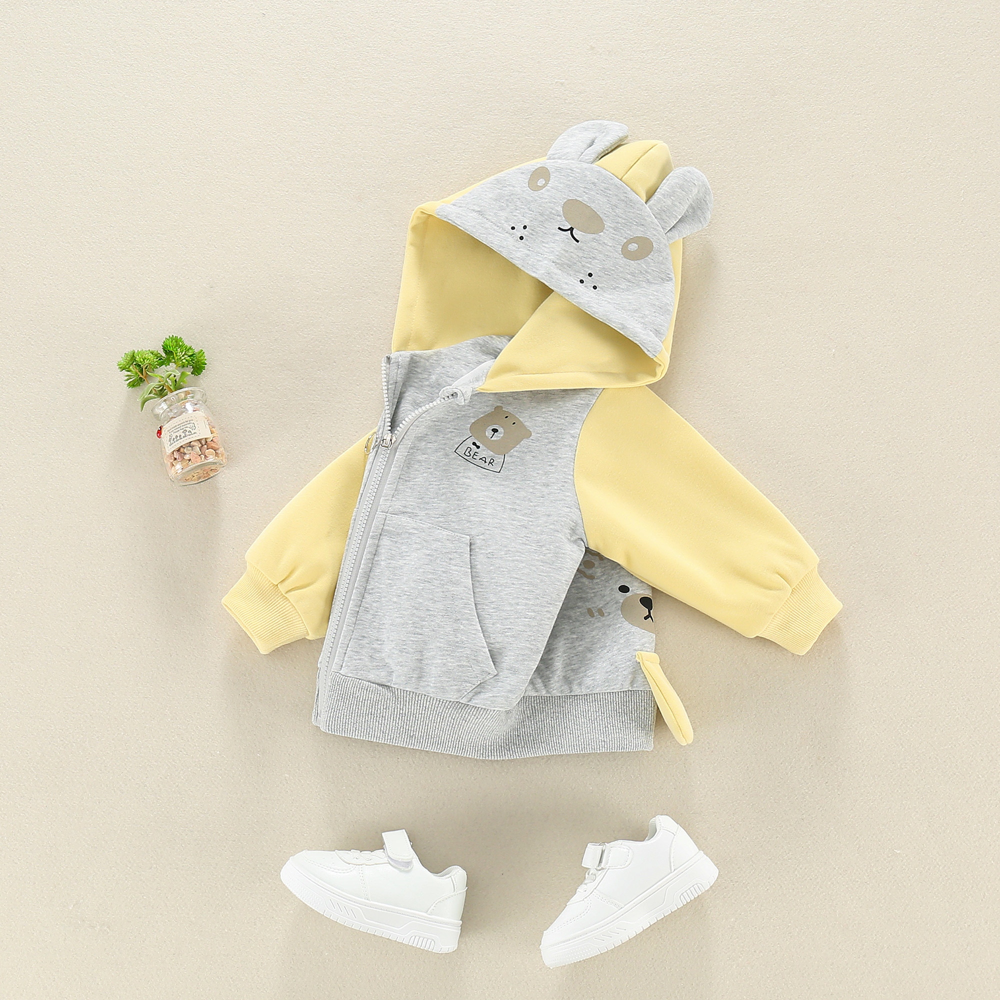 儿童小熊连帽外套2026新款男童宝宝春装1一4岁婴儿拉链开衫卫衣潮