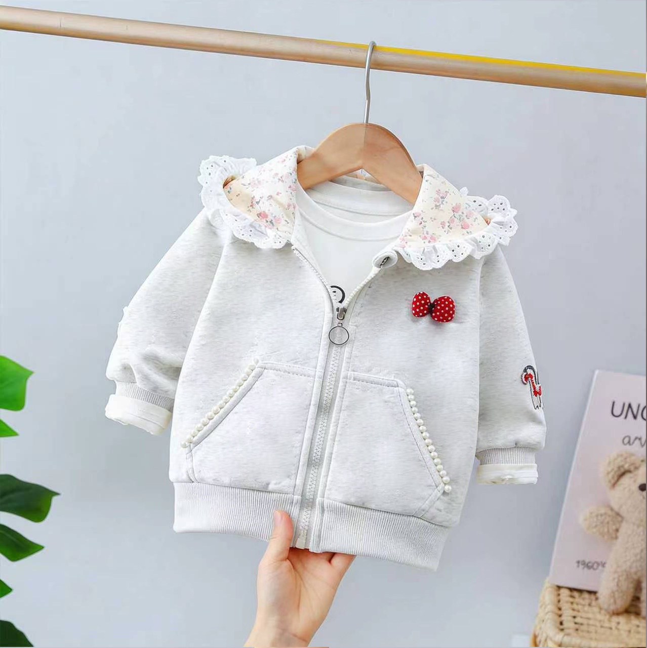 女童卫衣连帽拉链开衫外套2026春秋新款蕾丝花边上衣婴儿宝宝春装