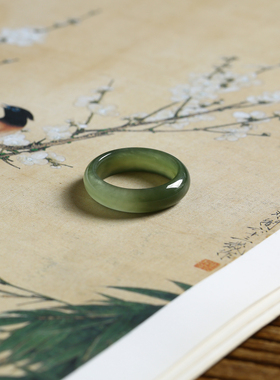 16号戒指 和田玉晴水青白圆弧素圈指环 2314