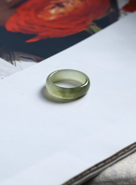 8号戒指 和田玉青白泥鳅背小尺码圆弧素圈指环 尾戒 405