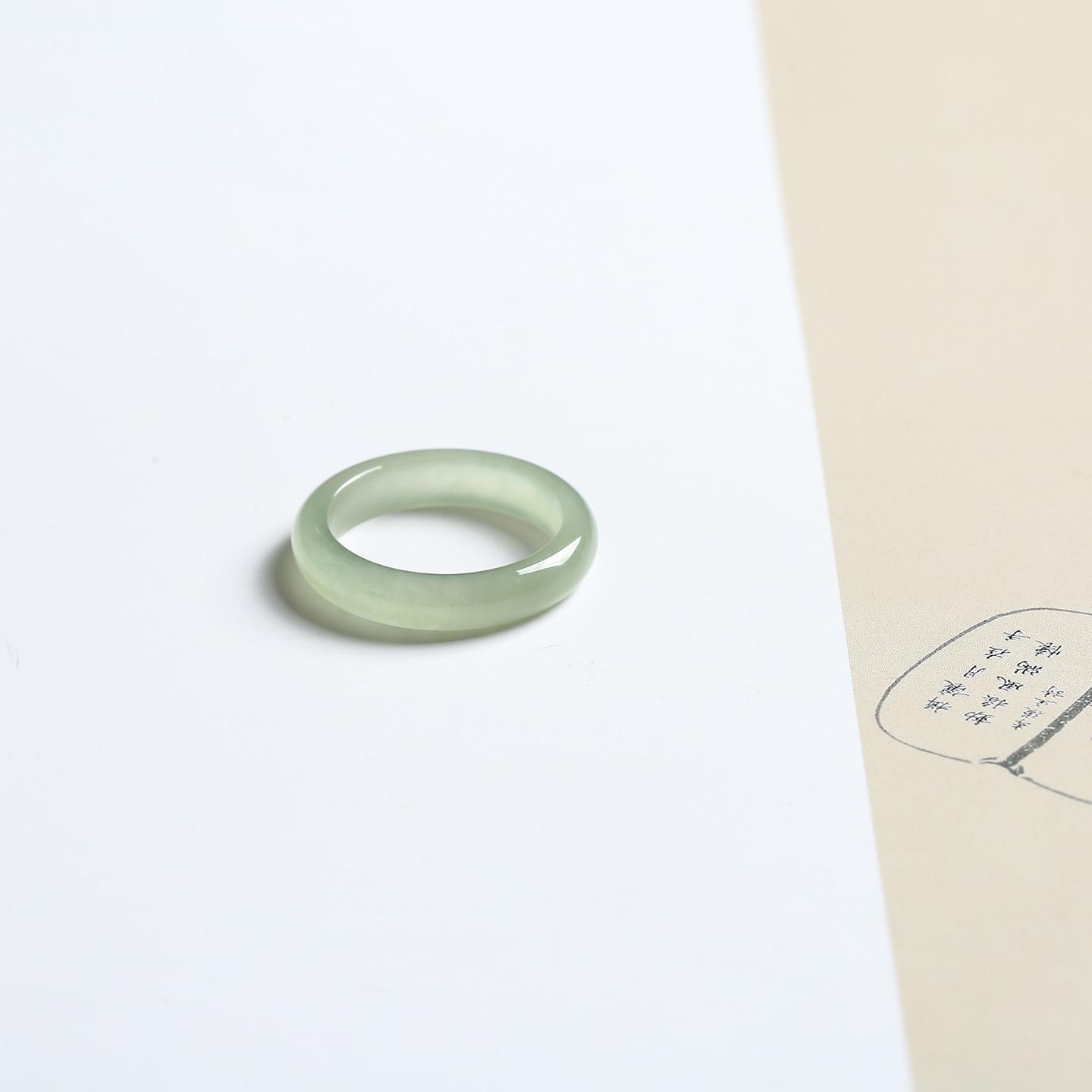 22号戒指 和田玉晴水青白圆弧素圈指环 411