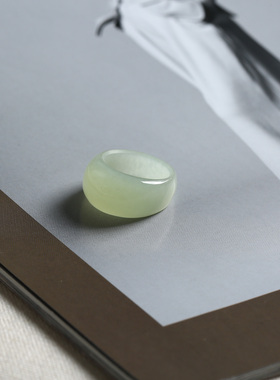 10号戒指 和田玉青白馒头款指环 9160