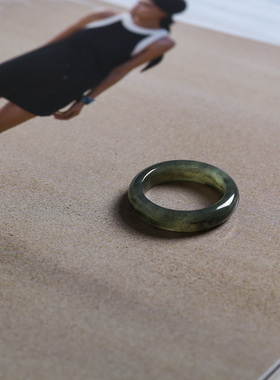 16号戒指 新疆和田玉青花泥鳅背圆弧素圈指环 2910