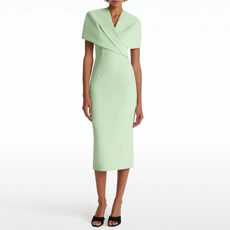 薄荷绿色晚礼服中长裙2025新款时尚妈妈装质感年会婆婆连衣裙中长