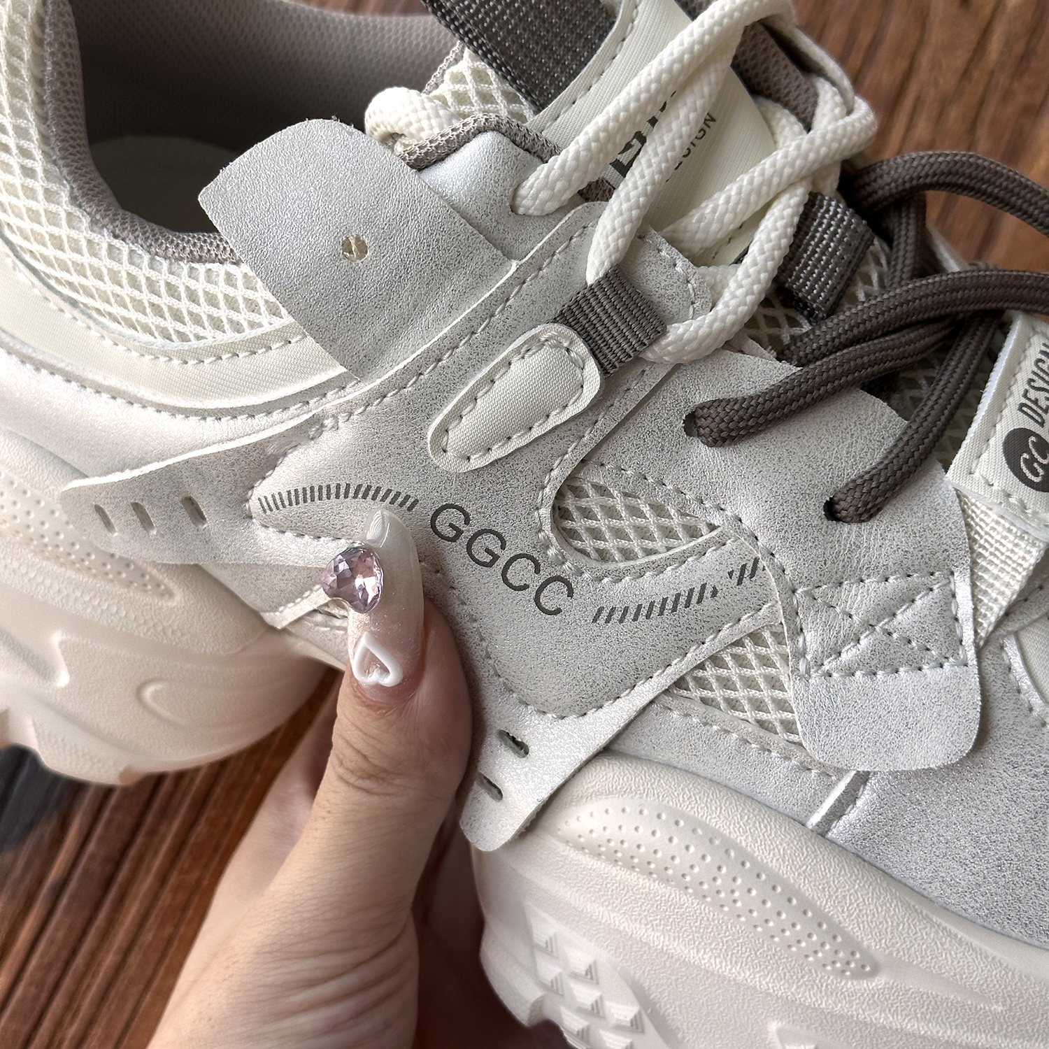 厚底复古透气网面增高老爹鞋