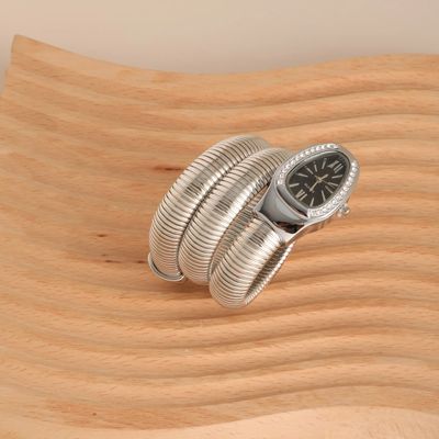 1pc-Fashion Women Snake Shape Quartz Watches Luxury Rhinesto