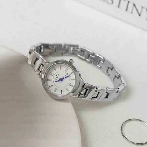 Simple Women's Watch Exquisite Niche Silver Women's Bracelet