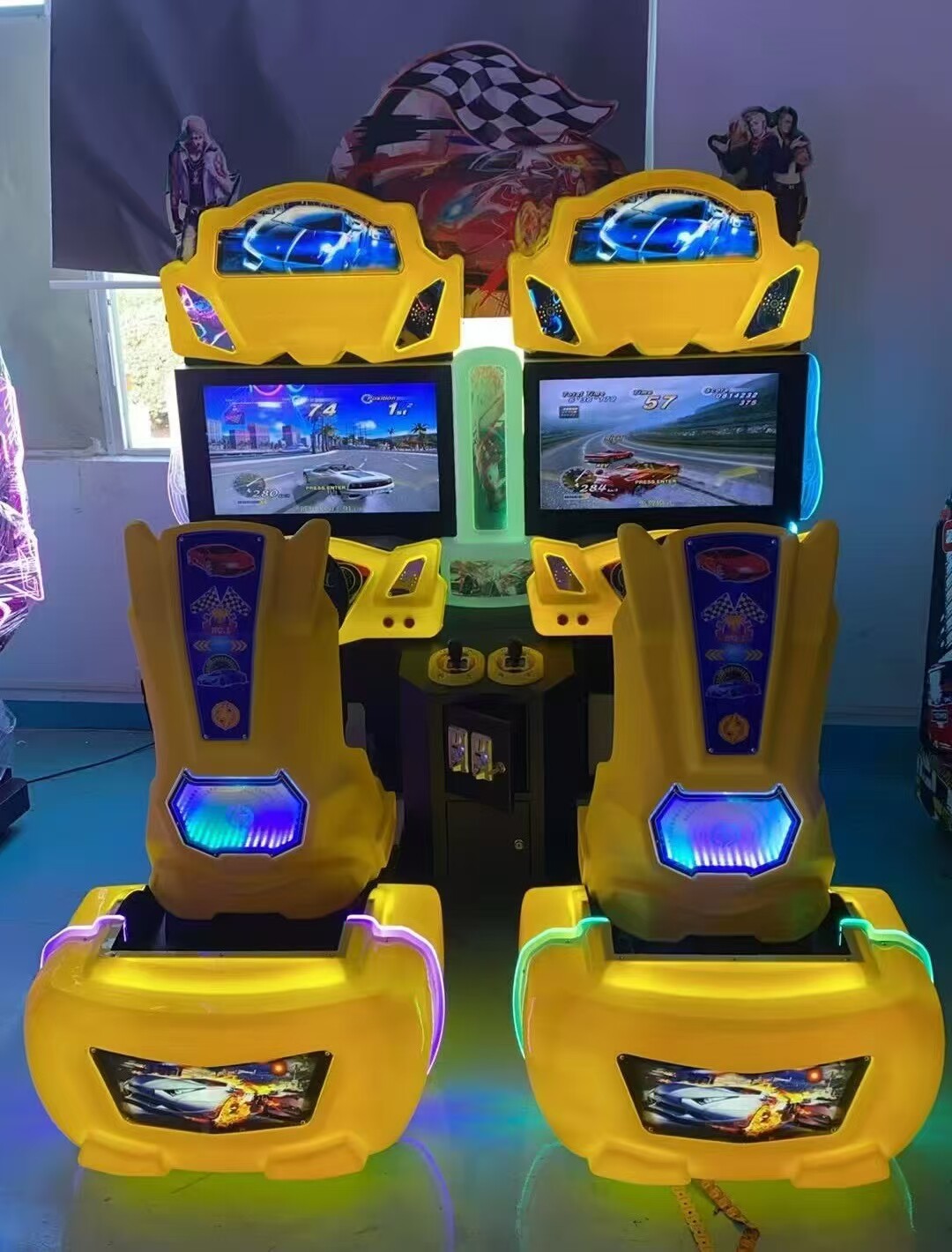 双胞胎赛车双人赛车游戏机厂家儿童游乐场动体感赛车电玩设备投