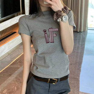 t恤女装 夏季 2026新款 爆款 上衣 今年流行 灰色高质量正肩显瘦短袖