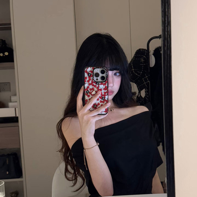 辣妹一字肩高级感黑色斜肩短袖t恤女夏季2026新款修身显瘦上衣服