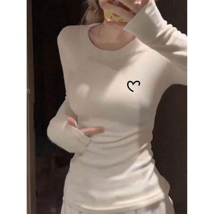 白色修身显瘦长袖t恤女装2026新款今年流行爆款内搭打底衫小上衣