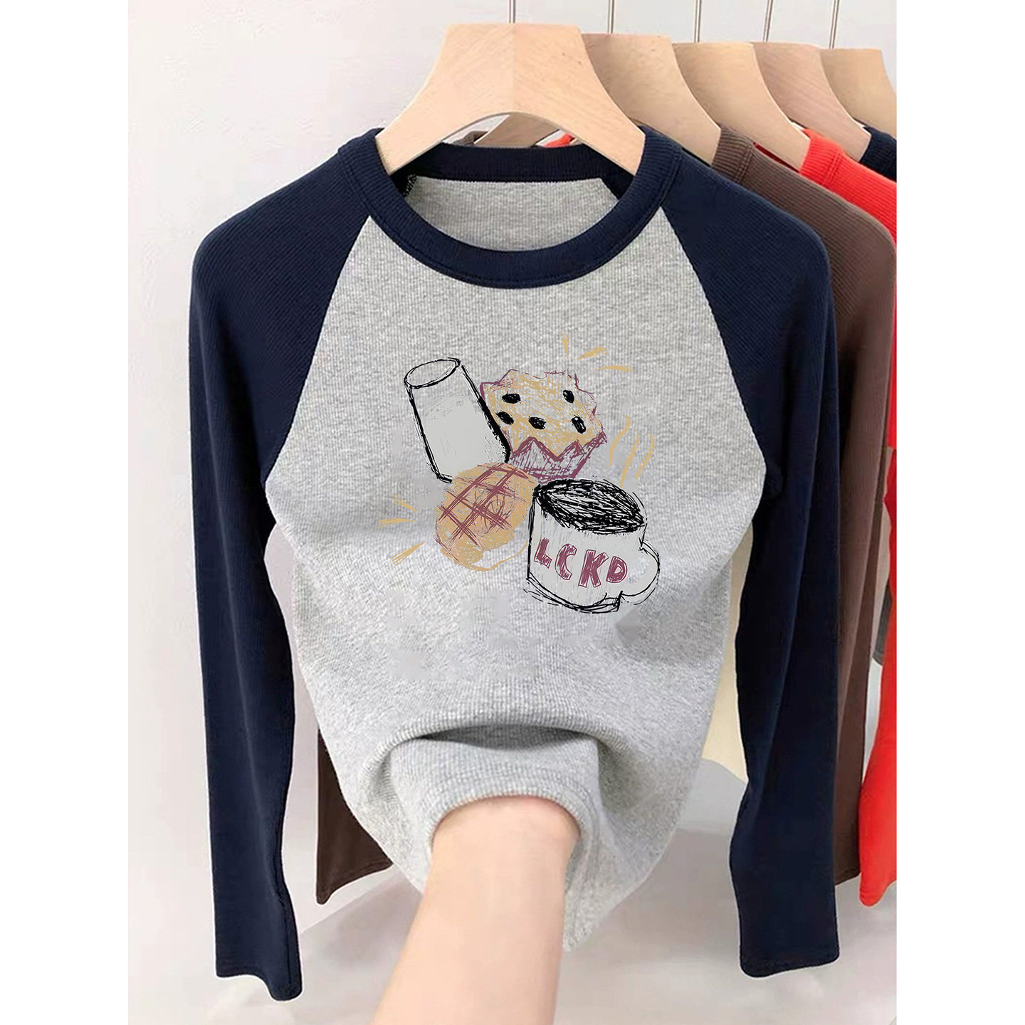 秋冬季加绒内搭高级感打底衫女2025新款今年流行爆款长袖t恤上衣