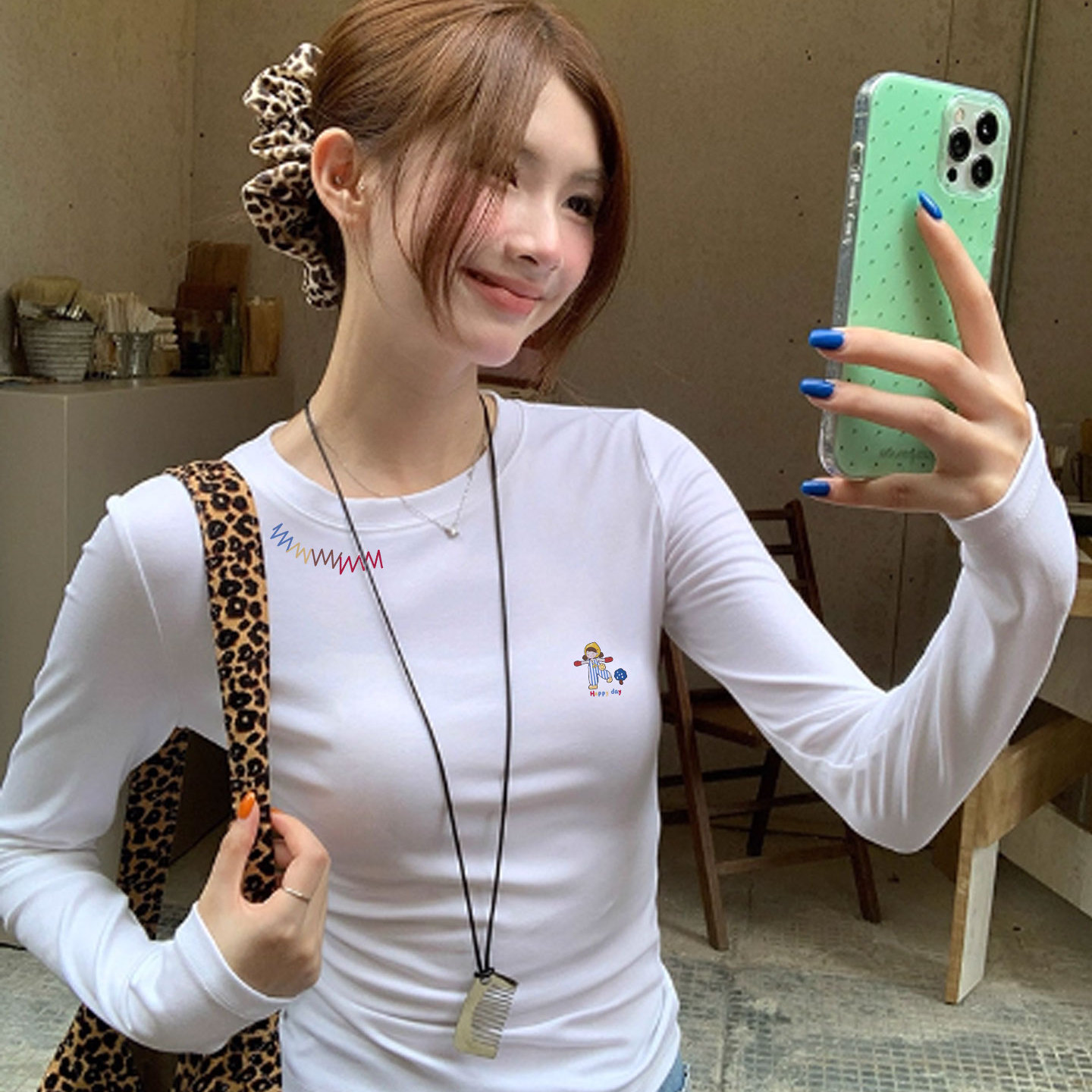 纯棉短袖t恤女2025新款秋冬季加绒内搭打底衫简单大方高级感上衣