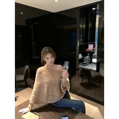 法式绝美斜肩镂空长袖针