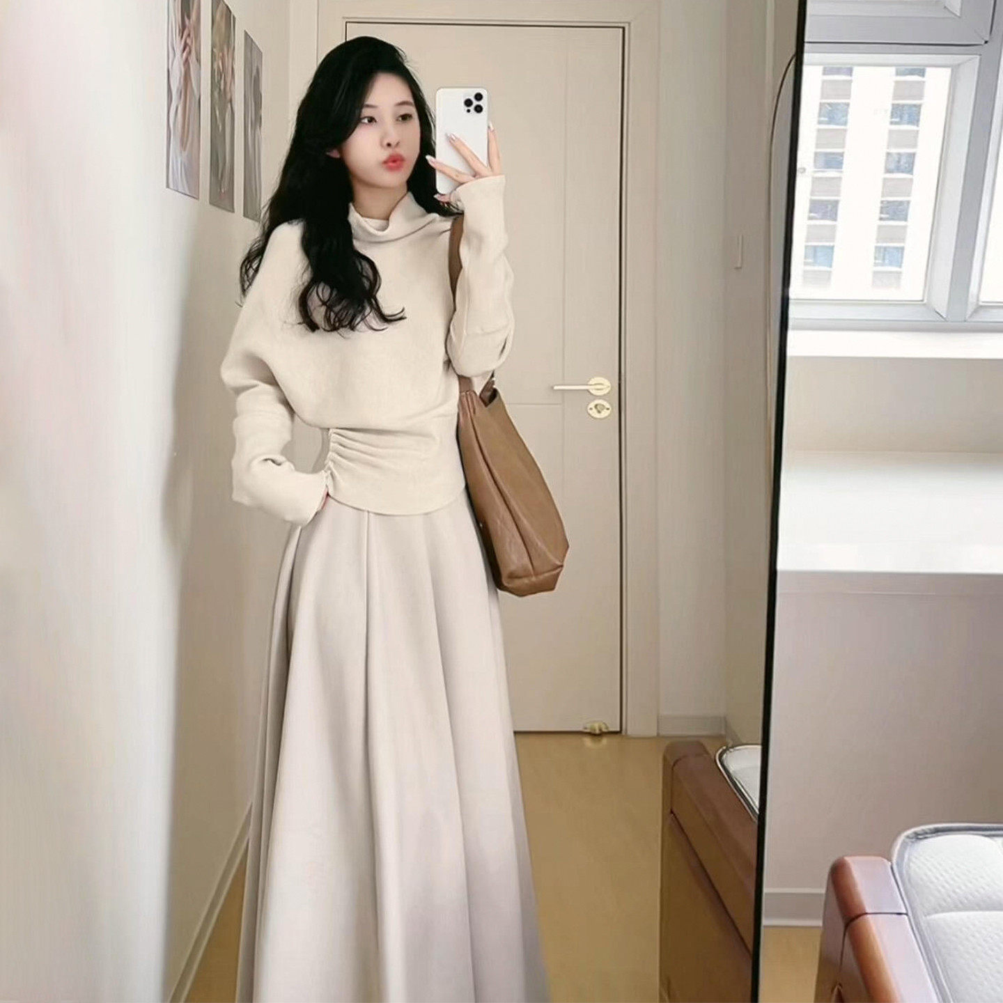 法式高级感针织连衣裙子女早春季2026新款巨好看穿搭一整套装长裙