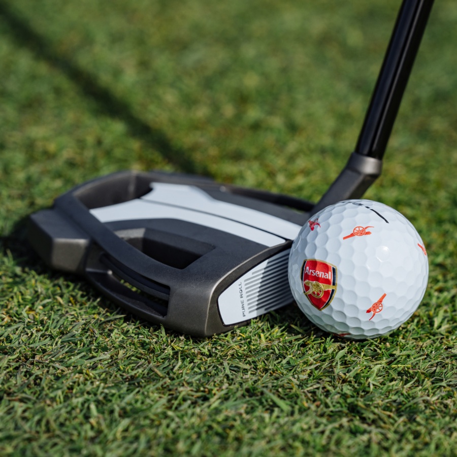 代购Taylormade TP5 Pix Arsenal Golf Balls五层球高尔夫球