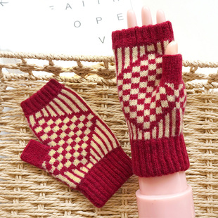 歌诺达秋冬季女羊毛毛线露半指触屏加厚学生保暖韩版可爱写字手套