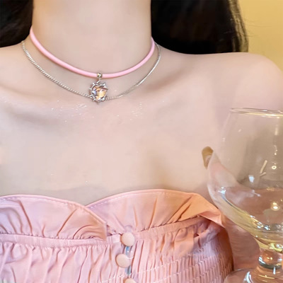 新款多巴胺爱心项链小众设计感辣妹配饰粉色choker颈链双层锁骨链