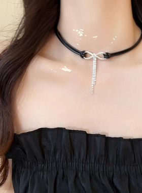 黑色蝴蝶结微镶锆石项链女甜酷辣妹百搭颈链choker轻奢流苏锁骨链