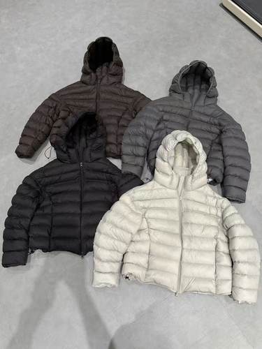 JVV SISTER正版2025冬宽松简约时尚百搭95白鸭绒泡芙连帽羽绒服女