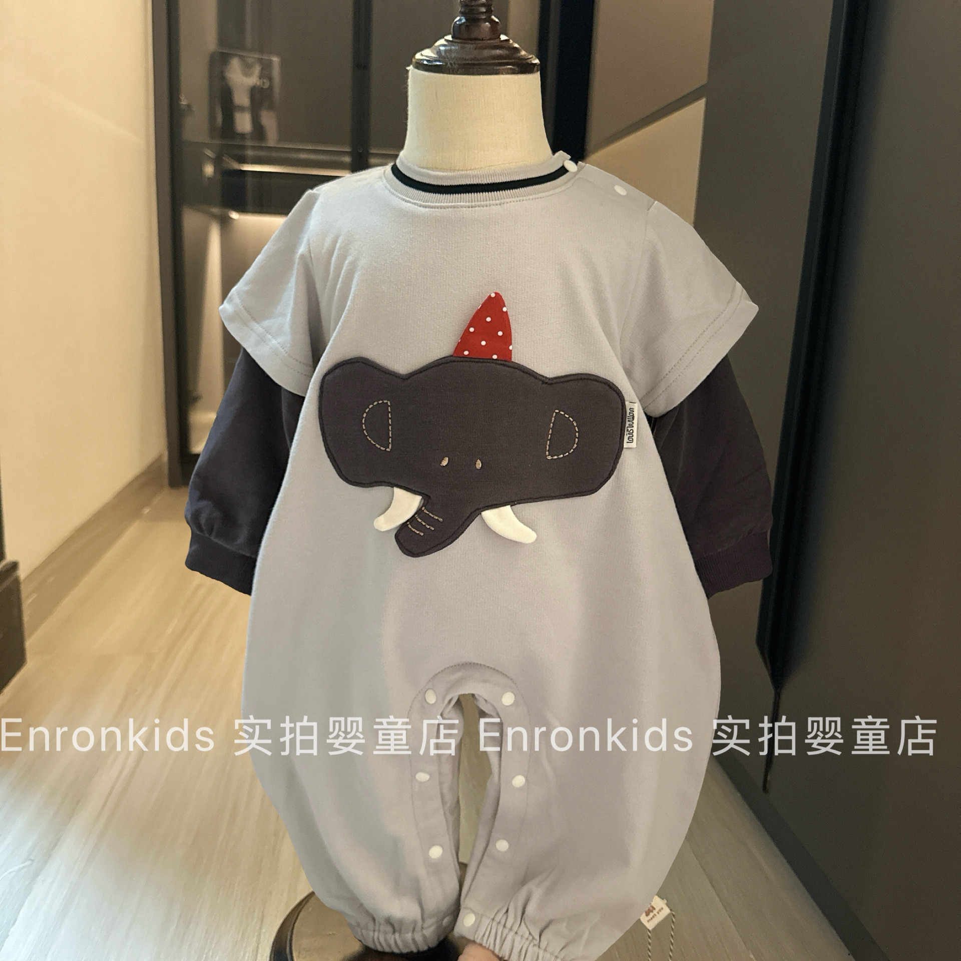 男宝宝休闲秋装假两件连体衣爬服图片