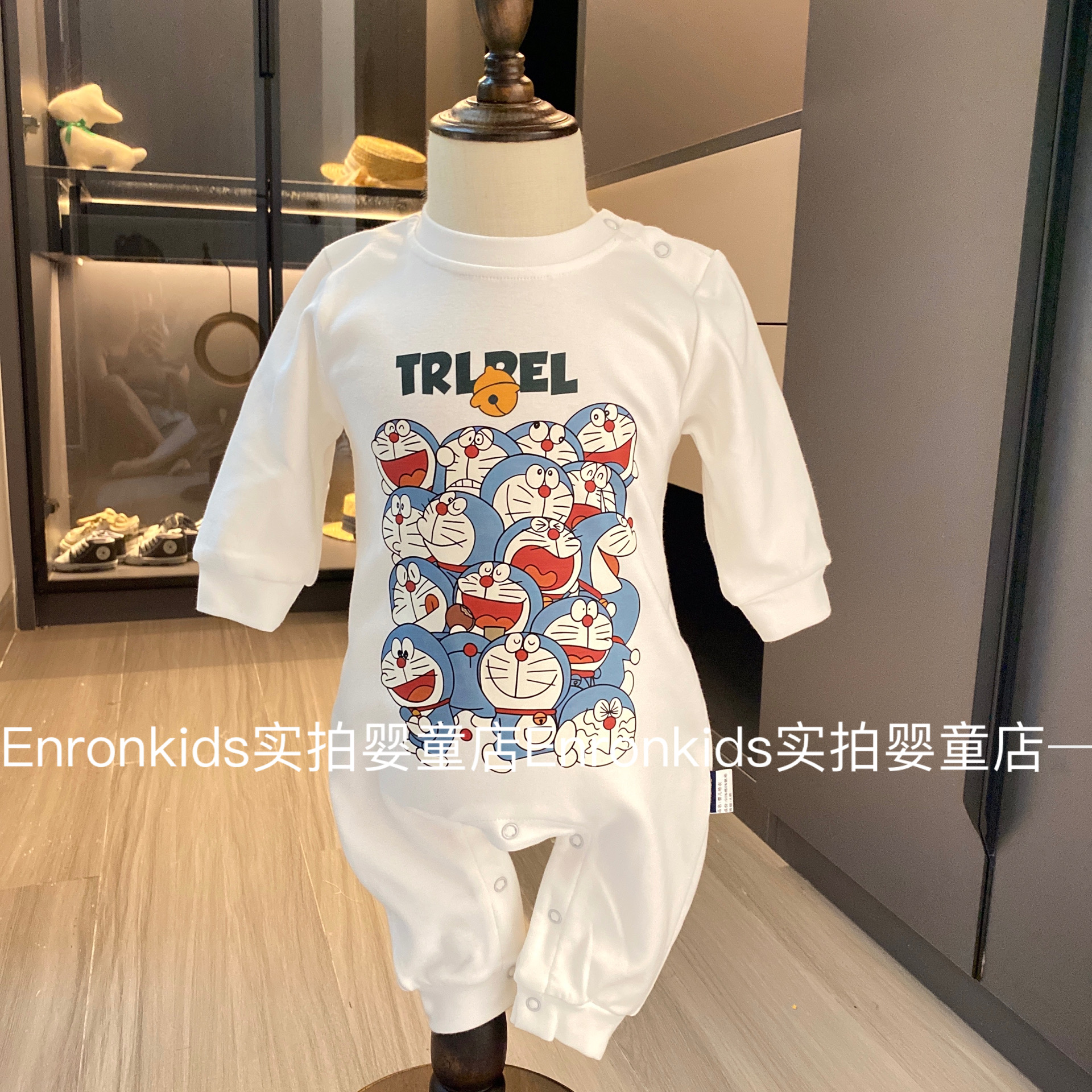 超可爱哆啦A梦新生儿爬服