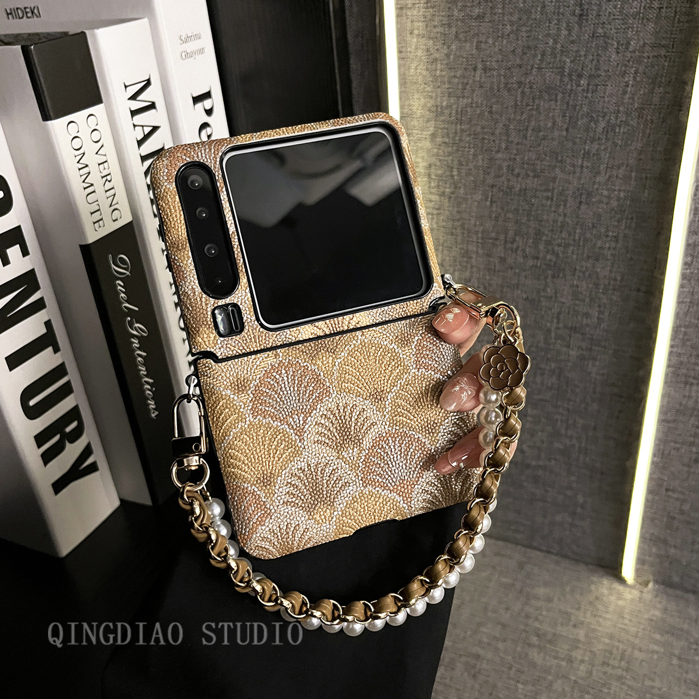 轻调 韩系贝壳纹珍珠山茶花手提链适用于华为Pura X手机壳全包新款purax典藏版折叠屏p50宝盒翻盖防摔保护套,3C数码配件,手机保护套/壳,淘宝优惠券,粉丝福利购,淘宝优惠卷