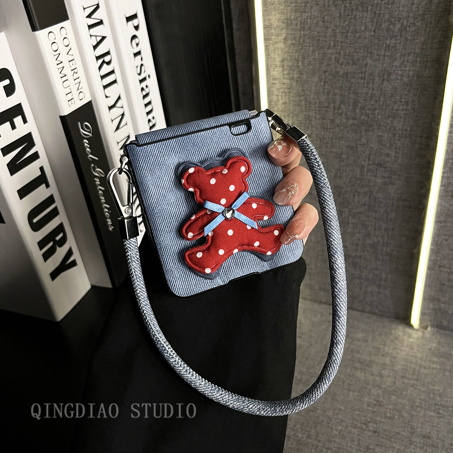 轻调 日常通勤风蓝色牛仔纹波点小熊适用于荣耀MagicVFlip2手机壳新款Magic折叠屏V FLIP防摔肤感翻盖保护套,3C数码配件,手机保护套/壳,淘宝优惠券,粉丝福利购,淘宝优惠卷