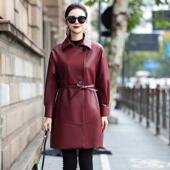 海宁头层绵羊皮真皮中长红色风衣外套2025春秋绑带收腰方领皮衣女