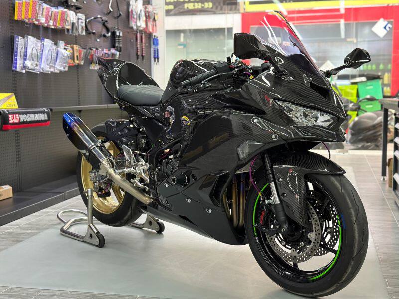 A-TECHZX4R碳纤车壳碳纤导流罩