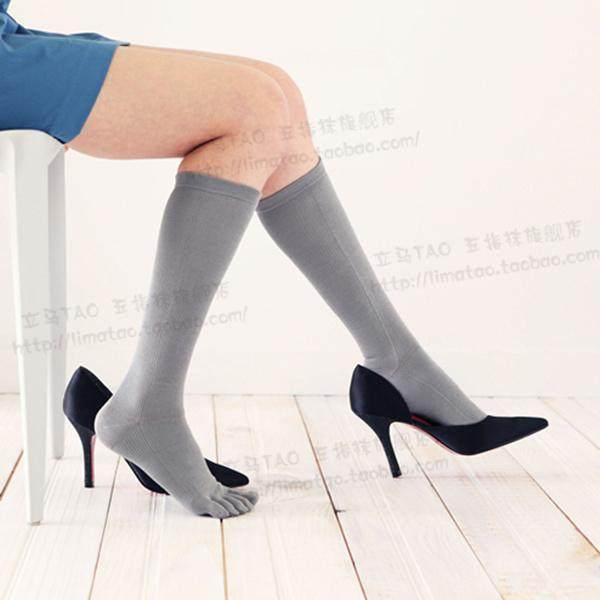 秋冬纯色长筒女纯棉保暖五指袜