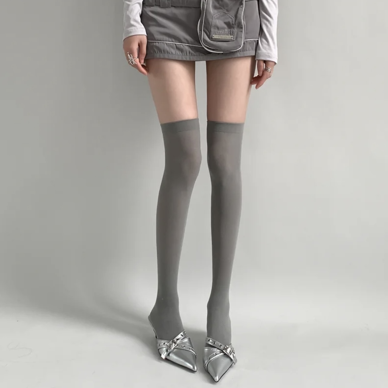 灰色jk长筒袜子女秋款白色纯欲