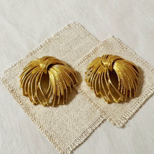 中古首饰Monet复古质感金色烟花vintage胸针