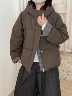 Wuli 25韩系美拉德复古格纹拼接连帽羽绒服女宽松保暖外套面包服