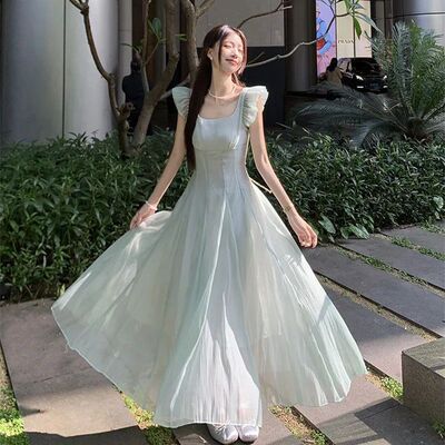 原版做法有内里法式甜美方领小飞袖连衣裙度假风修身温柔收腰裙子
